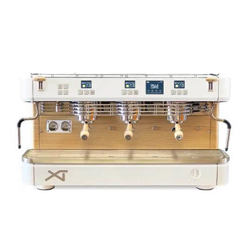 Dalla Corte Xt Classic Espresso Kahve Makinesi 3 Gruplu Mese Beyaz